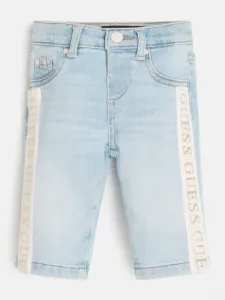 Дънки за момиче прав модел с надписи покрити с глитери Guess