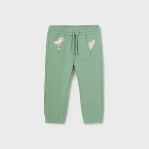 Панталон play евкалипт с крокодил за бебе момче Mayoral 