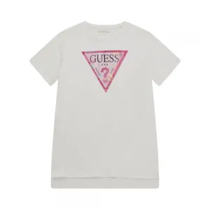 Дълга тениска с асиметрична кройка в бяло за момиче с цветно лого Guess