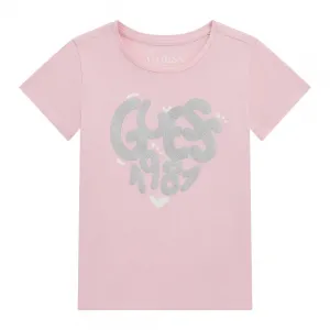 Тениска в розов цвят с къс ръкав за мини момиче със сребрист надпис Guess