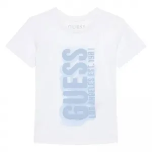 Бяла тениска за мини момче с голям контрастен надпис Guess