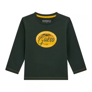 Блуза за мини момче в тъмно зелен цвят с жълта щампа и надпис Guess