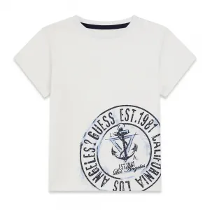 Бяла тениска за мини момче с кръгла тъмно синя щампа Guess