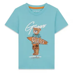 Тюркоазена тениска за мини момче с цветно мече отпред и бял надпис Guess
